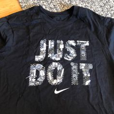 Nwt Nike Mens T Shirt. Various Sizes. Nike Text Print T-shirt For Streetwear, Nike Urban T-shirt With Graphic Print, Nike Urban Style T-shirt With Graphic Print, Nike Urban Tops With Letter Print, Nike Mens, Nike Shirts, Nike Black, Men's Nike, Black Nikes