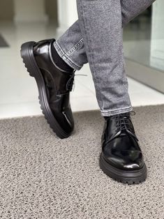 HolloMen Lace Up Black Oxford Shoe Black Oxford Shoes, Black Oxfords, Black Leather Shoes, Eva Sole, Derby Shoes, Buy Shoes, Modern Man