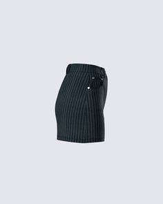 Never run out of outfit options with this adaptable, black stripe mini skirt 👏🏼 With a mid-rise, slim fit, and front scoop pockets - this skirt brings together the perfect sleek and stylish look, no matter what vibe you're going for 😘 Jennifer Black, Fuzzy Skirt, White Corset Dress, Denim Pleated Skirt, Cowl Top, Outfit Options, Red Mini Skirt, Chain Dress, Orange Satin