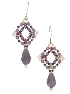 Discover these handmade earrings with purple glass beads! These delicate openwork jewels are lightweight and comfortable, perfect for everyday wear, whether at work or in your free time. They are crafted with care and attention to detail, making them an affordable yet meaningful gift for your friend. Handmade drop earrings made of beads in different shades of purple. They are 6 cm long and 2.5 cm wide. These cute diamond earrings are very light and suitable for both girls and older ladies with s Cute Diamond Earrings, Italian Costume, Purple Drop Earrings, Costume Jewelery, Cheap Gift, Handmade Costumes, Beaded Drop Earrings, Cheap Gifts, Purple Lilac