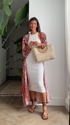 Dress And Kimono Outfit, Long Kimono Outfit, Summer Kimono Outfit, Look Kimono, Kimono Outfits, Look Boho Chic, Kimono Outfit, Mode Kimono, Boho Summer Outfits