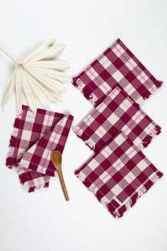 Archive New York Abigail Plaid Party Napkin Kitchen Archive New York Plaid Party, Guatemalan Textiles, Backstrap Loom, Party Napkins, Cotton Set, The Dinner, 50th Gifts, Cloth Napkins, Dinner Napkins