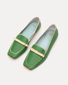 Every closet needs a loafer, and our Suzanne loafer is sure to be your new favorite. Made from soft calf leather, these timeless and comfortable slip-on loafers feature a contrast leather bow for an added feminine touch. Soft calf leather with contrast leather bow. Leather sole. Square stacked heel. Made in Brazil. Yellow Loafers, Frances Valentine, Green Flats, Fab Shoes, Stylish Women Fashion, Fancy Shoes, Everyday Shoes, Leather Bow, Women's Loafers