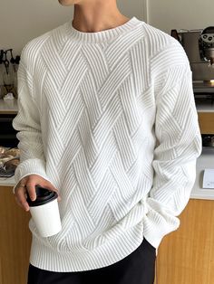 Blanco Casual Collar manga larga Tela Liso Pullovers Embellished Elástico Alto Outfits Quotes, Men Stylish Dress, Mens Casual Dress Outfits, Guys Clothing Styles, Drop Shoulder Sweaters, Mens Casual Dress, Mens Plaid, Men Fashion Casual Outfits