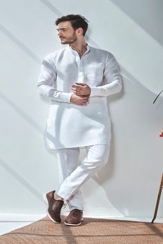 Defined by a mandarin collar, this full sleeves linen kurta is all season-favorite outfit. This easy to go kurta is available in different colors. Pair it up with your favorite pair of jeans or our black long trousers available at Yell. Traditional Long Sleeve Linen Kurta, White Linen Straight Kurta, Casual White Linen Kurta, Linen Kurta For Men, Kurta For Men, Long Trousers, Full Sleeves, Pure Linen, Mandarin Collar