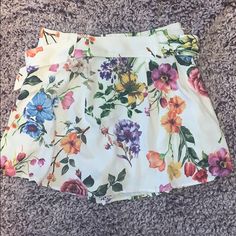 Super Cute Bnwt Floral Skort Pink White, Womens Skirt, Super Cute, White, Pink, Floral, Women Shopping, Color