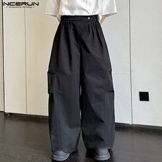 SPECIFICATIONS Brand Name: INCERUN Applicable Season: Four Seasons Origin: Mainland China CN: Guangdong Material: POLYESTER Applicable Scene: CASUAL Hign-concerned Chemical: None Pant Style: Wide leg pants Style: Casual Model Number: Pleated Silhouette Cargo Wide Leg Pants Thickness: midweight Waist Type: MID Decoration: none Gender: MEN Item Type: full length Place Of Origin: China (mainland) Closure Type: Elastic Waist Fabric Type: Broadcloth Length: full length Front Style: Pleated Fit Type: Nylon Wide-leg Pants For Streetwear, Solid Color Wide-leg Techwear Pants, Techwear Style Wide-leg Pants With Pockets, Solid Wide-leg Techwear Parachute Pants, Black Techwear Wide-leg Pants, Streetwear Male, Romper Suit, Casual Stylish, Black Khakis