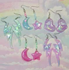 Kawaii Jewelry, Funky Jewelry, J Fashion, Jewelry Inspo, Fun Earrings, Pastel Goth, Diy Earrings