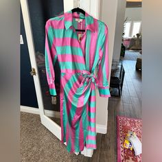 Incredible Dress!! The Color Combo Dreams Are Made Of!! Has A Tie Inside Similar To A Robe And Then Ties In The Front! So Soft. Cute Cuff Style Too! Pink Long Sleeve Midi Dress For Day Out, Soft Cute, Color Combo, Dress Brands, Color Combos, Cuff, The Incredibles, Satin, Womens Dresses