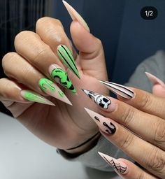 Scary Halloween Nails Design, Nail Art Designs 2023, Disneyland Nails, Halloween Nail Art Ideas, Horror Nails, Holloween Nails, Witch Nails, Halloween Acrylic Nails