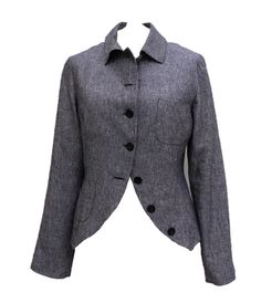 Beautifully fitted classic jacket with contemporary details. It has one chest pocket, and two overlapping pockets on the front opposite side . This jacket is very fitted, and if you want to do it up, do so using any of the top four buttons to your liking. The rest of the buttons are design details to following the curve of the jacket front. Perfect to wear for work, and at the weekend with your favourite jeans, for a very smart/casual look. Our Oliver jackets fit perfectly over our Audrey and Go Fitted Linen Blazer With Pockets, Linen Sport Coat With Notch Lapel And Buttons, Linen Notch Lapel Sport Coat With Buttons, Semi-formal Linen Blazer With Button Closure, Lapel Collar Linen Tweed Jacket With Pockets, Linen Tweed Jacket With Lapel Collar And Pockets, Linen Sport Coat With Lapel Collar And Buttons, Semi-formal Linen Blazer With Buttons, Business Casual Linen Blazer With Buttons