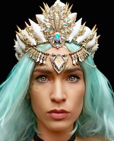 Floral crowns may be a staple for festivals and whimsical parties, but Chelsea Shiels is taking the world by storm with her mermaid-inspired, seashell-encr Hair Accessories Crown, Head Pieces, Toy Art