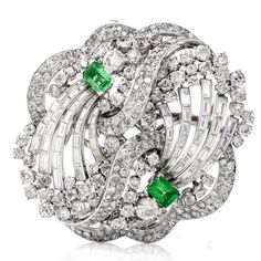 Vintage Boucheron Diamond Emerald Platinum Double Clip Lapel Brooch Cheap Diamond Rings, Lapel Brooch, Princess Necklace, Vintage Jewelry Art, Jewelry Appraisal, Deco Jewelry, Victorian Jewelry, Emerald Jewelry, I Love Jewelry