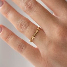 A simple and elegant leaf band in 14K solid gold. A unique wedding band for women, ideal for stacking with an engagement laurel ring. The best gift for her by Kyklos Jewelry. 100% handcrafted with love! PRODUCT DETAILS * Material: 14K solid gold - white gold - rose gold * Width: 3mm at the widest parts and 1.5mm at the narrowest parts HOW TO ORDER * Choose from the drop-down menus the available options (Ring size, Metal) and leave us a note for any special requirements. PRODUCTION - SHIPPING * P Left Hand Rings For Women, Gold Ring Designs For Daily Use, Gold Casual Rings, Gold Ring Unique Design, Gold Bands For Women Unique, Gold Band Ring Design For Women, Simple Rings Everyday Casual Gold, Daily Wear Gold Rings For Women Simple, Minimal Gold Ring Design