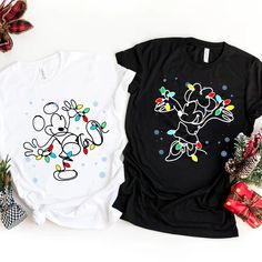 Christmas Couple Shirts, Mickey Minnie Christmas, Diy Christmas Shirts, Disney Couple Shirts, Disney Themed Outfits, Disney Christmas Shirts, T-shirt Print Design, Disney Vacation Shirts, Minnie Christmas