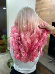 Blonde And Hot Pink Hair, Blonde Hair With Pink Ends, Blonde Hair With Pink Tips, Pink Hair Tips, Pink And White Hair, Hair Colors With Blonde, Pink Hair Streaks, Pink Hair Highlights