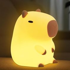 a little light that is shaped like a bear