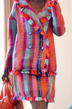 Multicolored fringe coat. Double breasted. Woman fashion, fall fashion, fall trends, woman coats, colorful dress, woman inspiration, fashion ideas , street coat, early fall fashion. #fashion #fallfashion #falltrends #casualoutfits #womancoats #evafranco Spring Multicolor Outerwear With Tassels, Multicolor Spring Outerwear With Tassels, Multicolor Long Sleeve Outerwear With Tassels, Coats For Women Casual, Early Fall Fashion, Fringe Coat, Woman Inspiration, Fringe Coats, Chic Coat