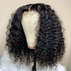 PRODUCT FEATURESHair Material: 100% Virgin Remy Human Hair Wigs, 10A Quality, Minimal Shedding, No Tangle, No Bad Smell.Hair color: Natural colorWig Density: 150% and 180% Density Virgin Remy Human Hair WigsHair Length: 8inch - 14inch are AvailableTexture: Deep Wave Hair, Natural Hairline, Soft, Comb Easily, can be Reshaped and well ColoredLace net: 13 * 1 T part and 4x4 Closure Wigs Human Hair Wigs, Pre Plucked with Baby Hair, Natural HairlinePack: 1pcs Kręcony Bob, Bob Lazar, Lace Closure Bob, Curly Bob Wig, Curly Bob Wigs, Virgin Hair Wigs, Glueless Wigs, Glueless Wig, Short Curly Bob