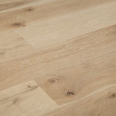 an image of wood flooring that looks like it has been made from the same material