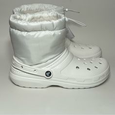 Crocs Classic Lined Neo Puff Boot Clogs White Men Size 10 Women Size 12 New Without Box Never Worn Padded Ankle High Boot Sling Back Strap Faux Fur Lining Drawstring Collar Casual White Insulated Boots, Comfortable White Round Toe Boots, Casual Winter Outdoor Clogs, Waterproof White Clogs With Round Toe, White Waterproof Clogs With Round Toe, White Waterproof Synthetic Clogs, Waterproof White Synthetic Clogs, Casual Synthetic Clogs For Winter, Casual Synthetic Boots With Padded Ankle