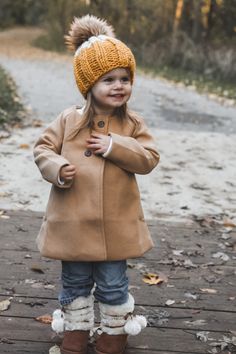 This is a listing just for 1 hat, sized Newborn, Baby, Toddler, OR Child. Adult sized hat NOT included. This Color-blocked Knit Beanie offers a cozy and sophisticated beanie that is sure to keep your little ones warm on snowy winter days! Whether you're taking them for a walk in the snow, running errands, or going ice skating on a cold winters day, this beanie will keep them feeling toasty warm! All beanies are color blocked with your choice of color on the bottom and a soft cream on top. Please see the last listing picture for color options. Also, this beanie is made using a fiber with a 20% Wool content. The model is 2 1/2 years old, and is wearing the Toddler size. (Colors may vary slightly due to screen settings.) NOTES * Beanie comes with a Faux Fur Pom. The Pom is 100% vegan. *Sizes: Knit Toque, Knitted Hats Kids, Snowy Winter, Handmade Knit, Beanie Pattern, Fur Pom Pom, Handmade Knitting, Knit Hat, Hat Making