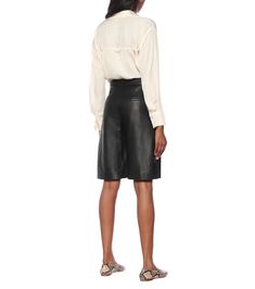 High-Rise Leather Bermuda Shorts | Vince - Mytheresa Chic Leather Pants For Work, Sleek Leather Shorts, Elegant Short Leather Bottoms, Chic Leather High-waisted Shorts, Leather High-waisted Shorts For Fall, Chic Leather Shorts For Fall, Fall Leather Shorts, Spring Leather Knee-length Bottoms, Elegant Leather Shorts