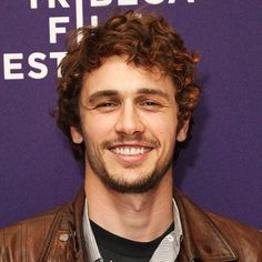 Wonderfull Men curly hairstyles Frizzy Hair Men, Curly Hair Celebrities, Boys With Curly Hair, Men Hairstyles