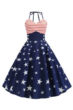 Zapaka Women Navy Vintage Dress Halter Wrap Striped Star Print Swing Dress – ZAPAKA Aline Dress Pattern, 1950 Vintage Dresses, American Flag Dress, Dresses 50s, 4th Of July Dresses, Vintage Dress Design, American Party, Flag Dress, Beauty Websites