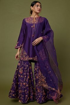 Featuring a purple kurta in kora silk base with floral embroidery. It is paired with matching sharara pants having floral embroidery and a dupatta. . #perniaspopupshop #whatiworewastrending #ppuslove Ridhima Bhasin, Indian Fashion Designers, Indo Western, Pernia Pop Up Shop, Punjabi Suits, Pop Up Shop