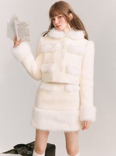 ❤︎ Fur Short Coat + Voluminous Fur Tight Skirt❤︎ White Mini Skirt For Winter Workwear, White Mini Skirt For Workwear In Winter, Winter White Chic Skirt, Chic White Winter Skirt, Chic White Mini Skirt For Winter, Winter Mode Outfits, Fall Fashion 2023, Princess Clothes, Arcana Archive