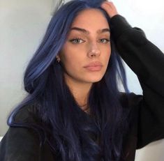 Hair Cut Lengths, Midnight Blue Hair, Blue Hair Aesthetic, Navy Blue Hair, Navy Hair, Dark Blue Hair, Cabello Hair, Chocolate Brown Hair Color, Pretty Hair Color