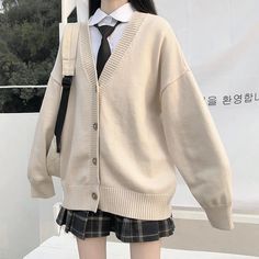 Celana Jogger Wanita, Kawaii Fashion Outfits, Cardigan Sweater Coat, Korean Girl Fashion, Japanese Outfits, Kawaii Clothes, College Fashion, Korean Outfits, Dream Clothes