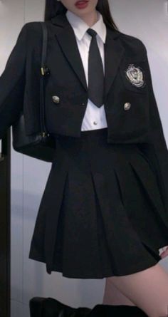 Black Uniform Outfits School, School Outfits Uniform Black, Rich School Uniform, Black School Uniform, Lauren Moore, School Uniform Fashion, School Uniform Outfits, How To Look Rich, Dream School