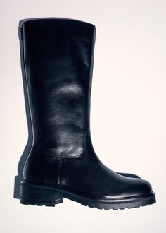 High leather boots with zipper - Women | MANGO USA High Leather Boots, Nappa Leather, Dress With Boots, Boot Shoes Women, Winter Boots, Leather Shoes, Black Boots, Rain Boots, Leather Boots