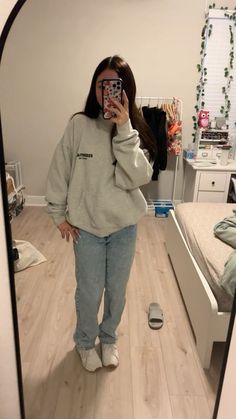 Fall Outfits Women School, Cold Outfits For School, Comfy Outfit Ideas, Cold Weather Clothing, Outfit College, Comfy Outfit, Outfit Inspo Casual, Casual School Outfits, Basic Fits