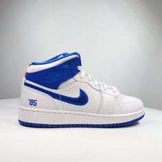 New With Box. Ds Og All. 100% Authentic! Air Jordan 1 Mid Gs '85' Sizes: 5.5 Us Youth / 7 Us Women's 6 Us Youth / 7.5 Us Women's 7 Us Youth / 8.5 Us Women's Color: White / Blue / Red Style #: Dh0200-100 Throwback Blue Sneakers With Round Toe, Throwback Blue Round Toe Sneakers, Retro Blue Basketball Shoes With Round Toe, Throwback Blue Basketball Shoes With Round Toe, Blue Retro Basketball Shoes, Throwback Blue High-top Sneakers, Jordan Retro 1 Low, Nike Air Jordan 8, Air Jordan 1 Mid Gs