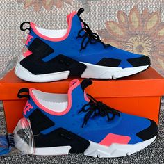 New In The Box Authentic Nike Men’s Air Huarache Drift Blue Nebula/Black Ah7334 403 Sneakers Athletic Air Huarache Drift 'Blue Nebula' The Nike Air Huarache Drift Lifts Traits From The Huarache Run, Racer, And International In This 'Blue Nebula' Revamp. Flywire Cables Lock Down The Multicolored Neoprene Bootie, With Reinforced Mesh And Skin Adding Durability To Vulnerable Regions Of The Foot. A Branded Cage Extending From The Midfoot To The Heel Clips At The Quarters For Stabilization. The Air-I Blue Sneakers For Light Sports With Laces, Blue Sneakers With Laces For Light Sports, Dynamic Blue Sneakers With Laces, Blue Running Shoes With Laces For Light Sports, Blue Running Shoes For Light Sports, Blue Running Shoes With Vented Sides For Streetwear, Blue Sporty Sneakers With Vented Sides, Sporty Blue Running Shoes With Vented Sides, Blue Sneakers With Vented Sides For Streetwear