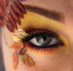 Fantasy Make-up, Look 80s, Autumn Fairy, Ben Nye, Costume Inspo, Fairy Makeup, Stage Makeup, Day Makeup, Fairy Costume