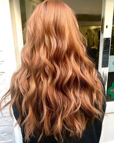 Best Red Hair Color, Hair Color Ideas Trending, Bright Red Hair Color, Red Hair Color Shades, Light Red Hair, Light Auburn Hair, Red Hair Color Ideas, Shade Ideas, Red Blonde Hair