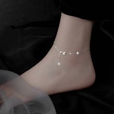 💎 Materials: 18k White Gold Plated Sterling Silver - Hypoallergenic Cubic Zirconia 📐 Length: 20cm + 4cm extension (runs small) Delicate Anklets, Anklets Simple, Anklets Silver, Tassel Anklet, Copper Butterfly, Butterfly Anklet, Anklet For Women, Zircon Bracelet, Bracelet Summer