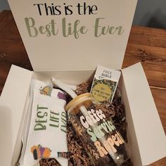 this is the best life ever gift box for someone who loves to eat and drink