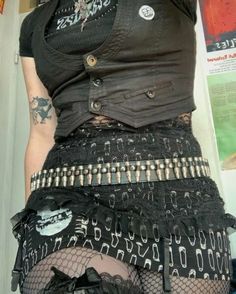 Crust Punk, Punk Outfits, Alternative Outfits