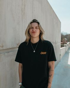 smoosh | Instagram Long Haired Masc Women, Selena Galloway, Masc Lesbian, Street Style Outfits Casual