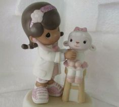 Creepy Cute Dolls, Precious Moments Dolls, Precious Moments Figurines, Sonny Angel, Cute Little Things, Pretty Dolls, Cute Toys, Cute Dolls