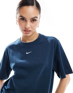 Top by Nike Casual cool: perfected Crew neck Short sleeves Nike logo embroidery to chest Regular fit Womens Nike Shirts, Nike Tshirt Outfit, Nike Shirts Women, Nike T Shirts, Trending Clothes, Nike Casual, Bday Gifts, Lululemon Outfits, Nike Shirt