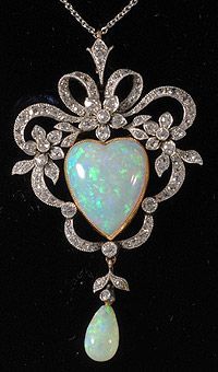 Edwardian platinum and gold heart shaped opal and diamond pendant 1910c Tiffany Jewelry