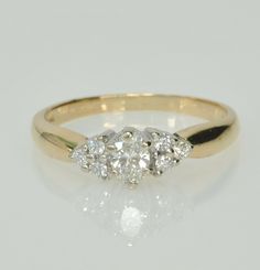 three stone diamond ring in 18ct yellow gold, size 5 - 6 / 4