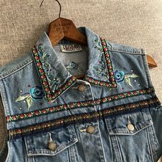 Vintage Bill Blass Denim Embroidered Vest New With Tags Size Small Embroidered Casual Denim Jacket For Summer, Casual Embroidered Denim Jacket For Summer, Summer Outerwear With Floral Embroidery In Medium Wash, Summer Floral Embroidery Medium Wash Outerwear, Casual Denim Jacket With Floral Embroidery For Summer, Casual Summer Denim Jacket With Floral Embroidery, Summer Casual Denim Jacket With Floral Embroidery, Casual Floral Embroidered Denim Jacket For Summer, Casual Embroidered Denim Vest For Spring