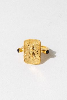 Honey God Ring Bee Items, Byzantine Rings, Child Of Wild, Rings Ideas, Bee Ring, Bee Jewelry, Felt Jewelry, Coin Ring, Special Jewelry